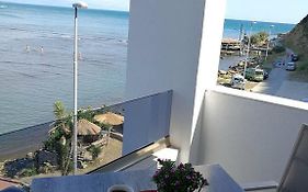 Sea Star Apartments