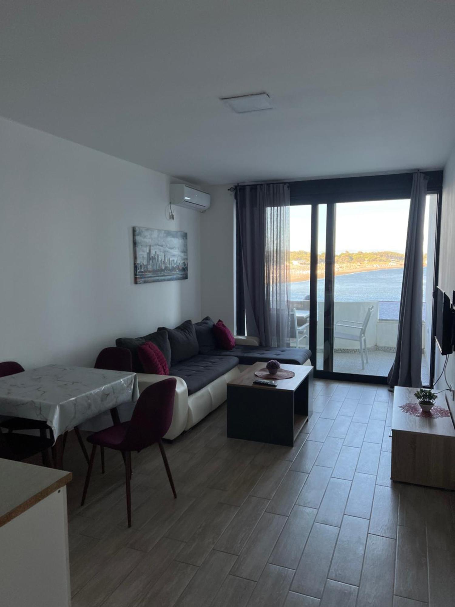 Sea Star Apartments Улцинь Экстерьер фото